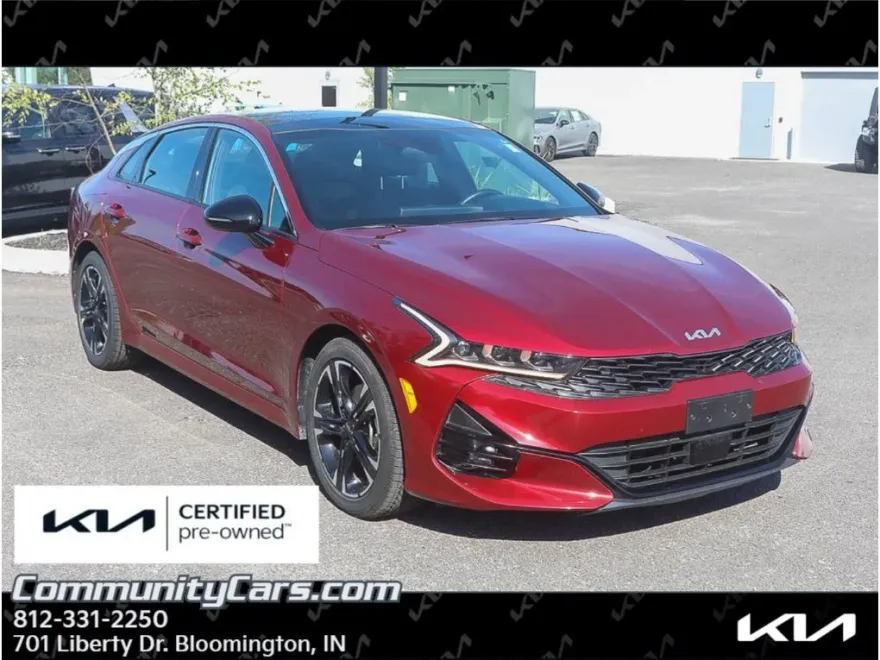 2023 Kia K5 GT-Line photo 1
