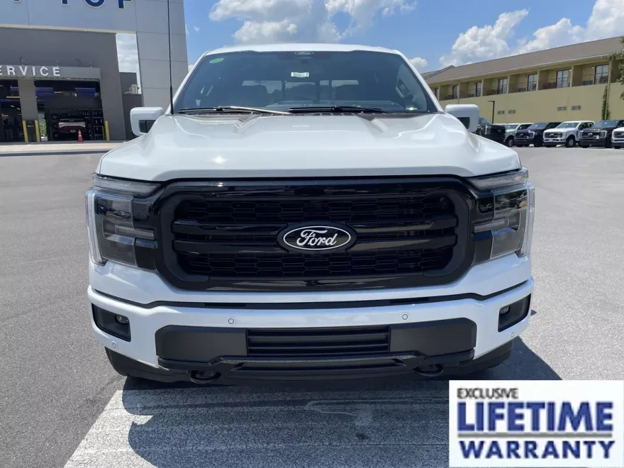 2025 Ford F-150 Lariat photo 1