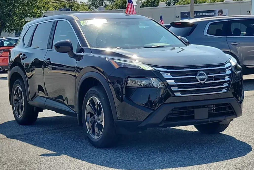 2026 Nissan Rogue SV photo 1