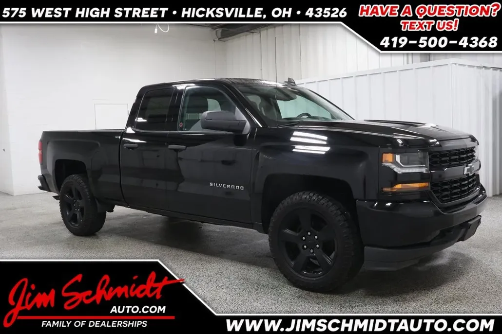 2018 Chevrolet Silverado 1500 Custom photo 1