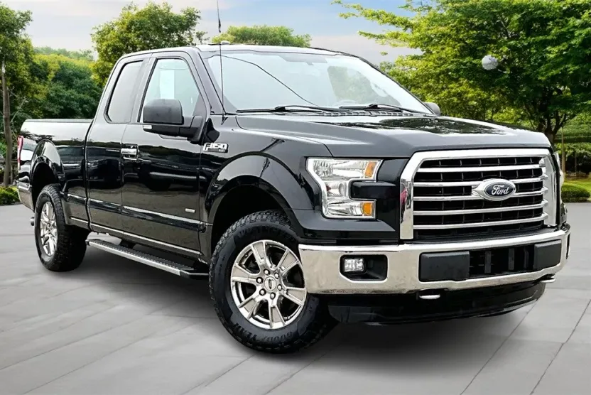 2015 Ford F-150 XLT photo 1