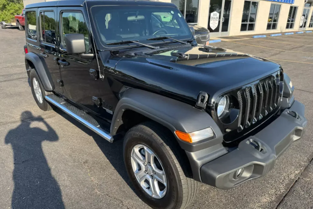2021 Jeep Wrangler Unlimited Sport S photo 1