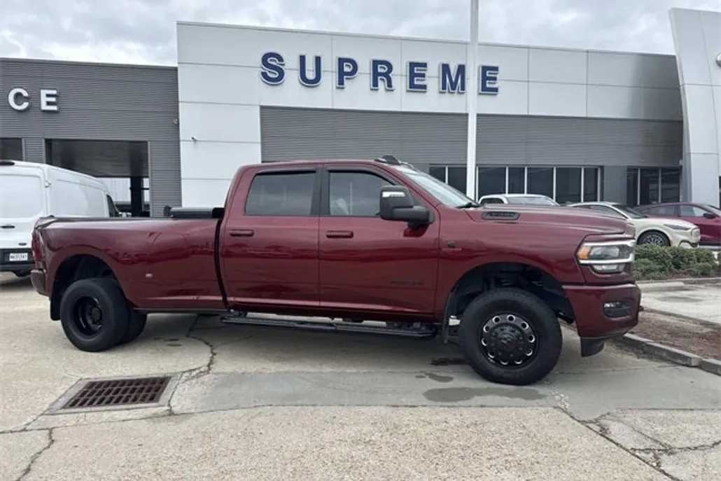2023 Ram 3500 Big Horn photo 1