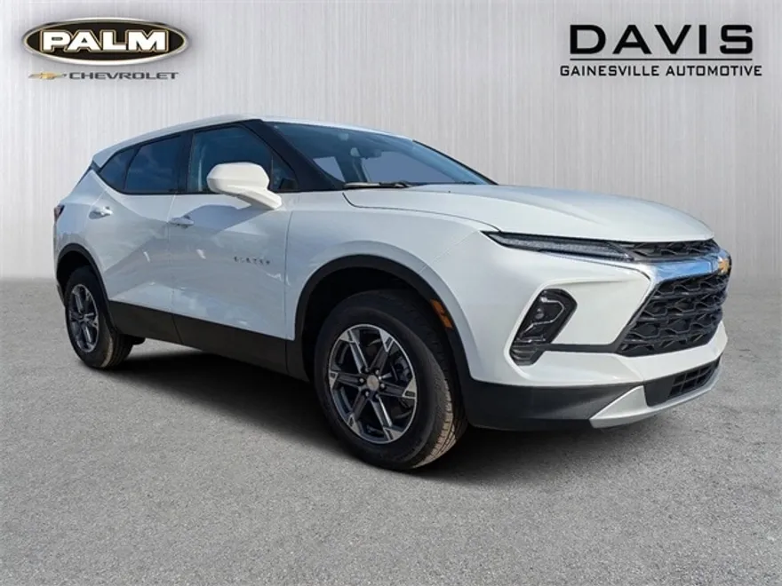 2025 Chevrolet Blazer 2LT photo 1