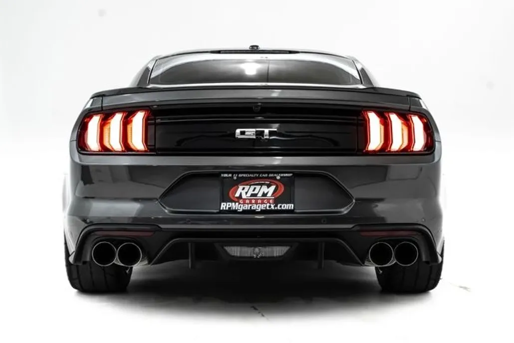 2019 Ford Mustang GT photo 1