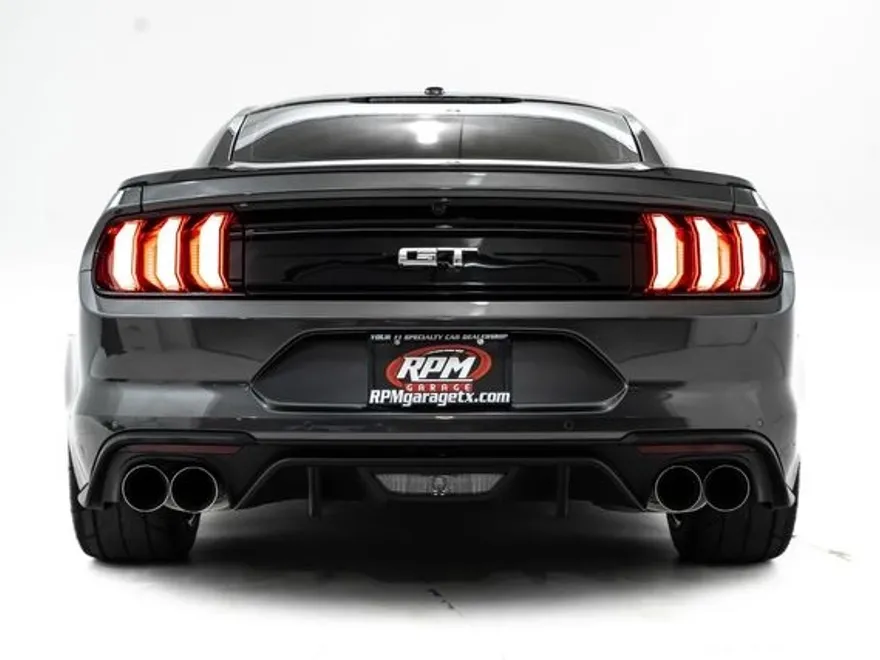 2019 Ford Mustang GT photo 1