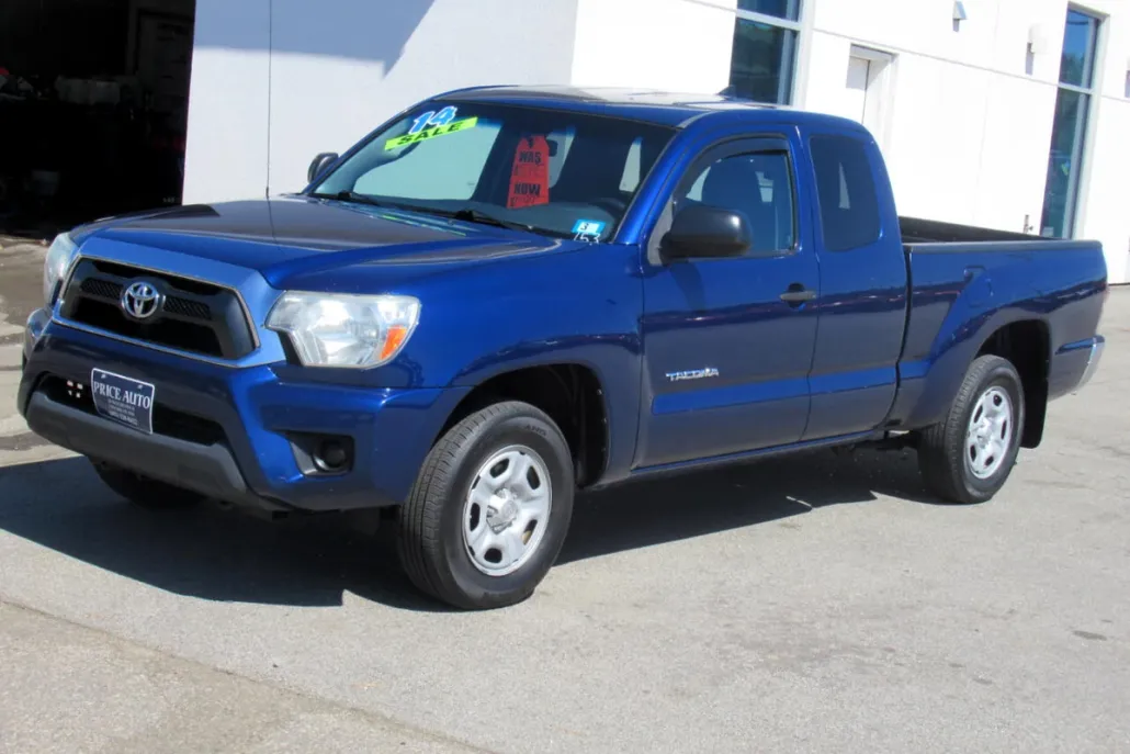 2014 Toyota Tacoma Base Access Cab photo 1