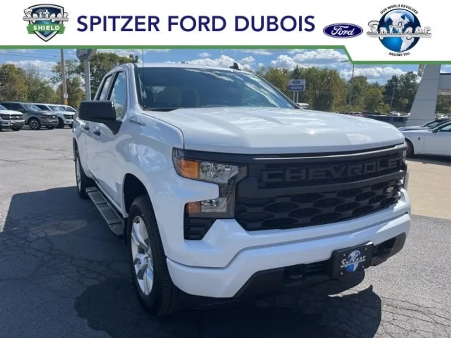 2024 Chevrolet Silverado 2500HD Custom photo 1