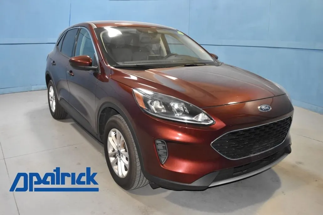 2021 Ford Escape SE Sport photo 1