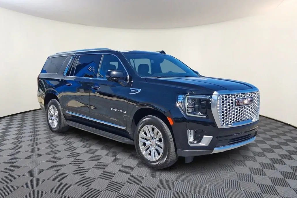 2024 Gmc Yukon XL Denali photo 1