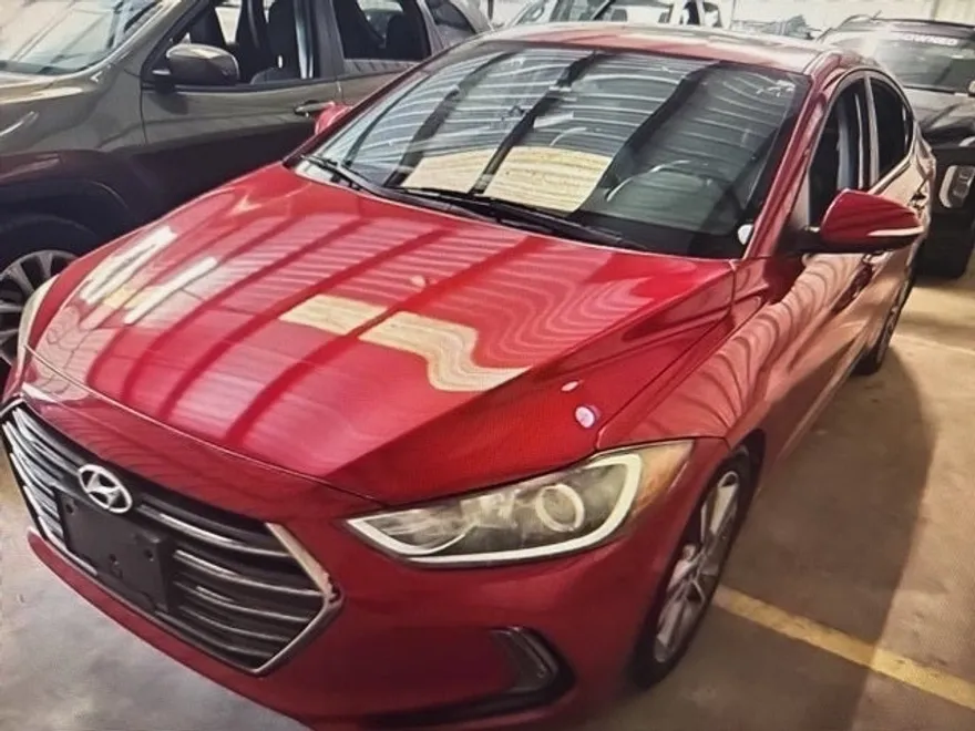 2017 Hyundai Elantra Limited photo 1