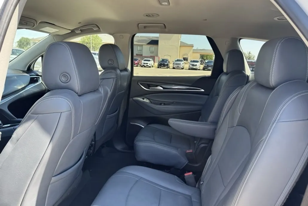 2021 Buick Enclave Premium photo 1