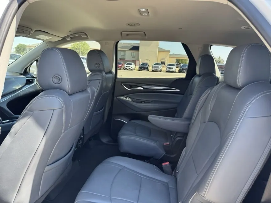 2021 Buick Enclave Premium photo 1
