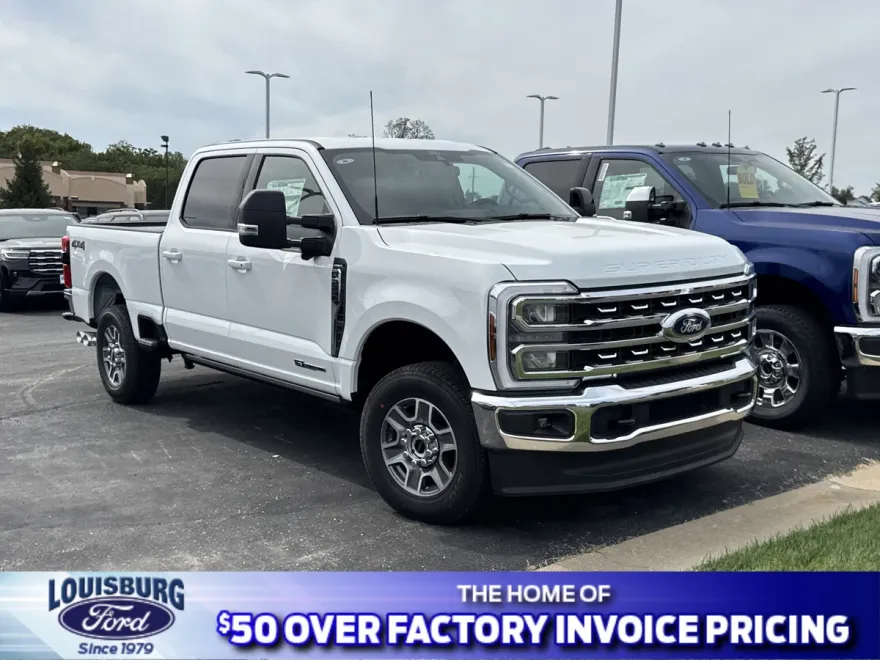 2026 Ford F-250 Lariat photo 1