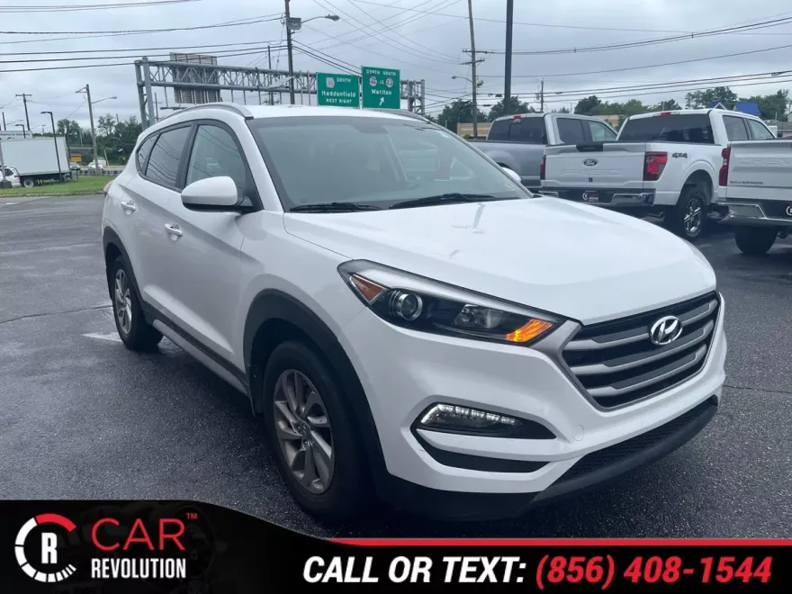 2017 Hyundai Tucson SE photo 1