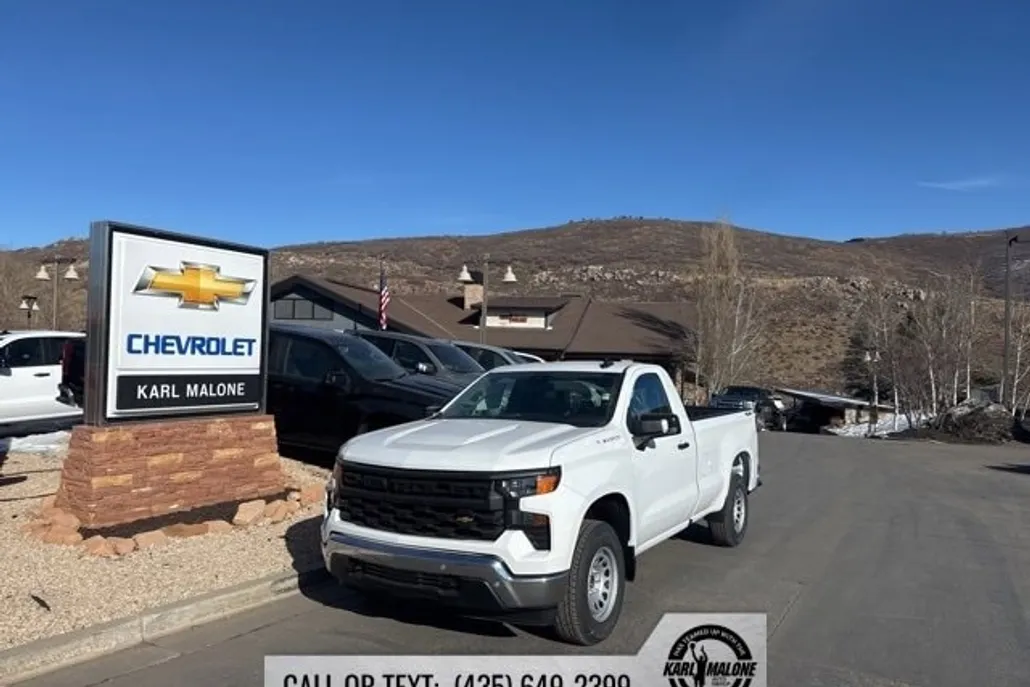 2025 Chevrolet Silverado 1500 photo 1