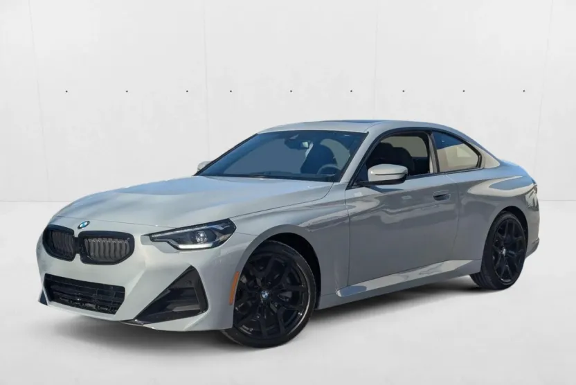 2025 Bmw 230i xDrive Coupe photo 1