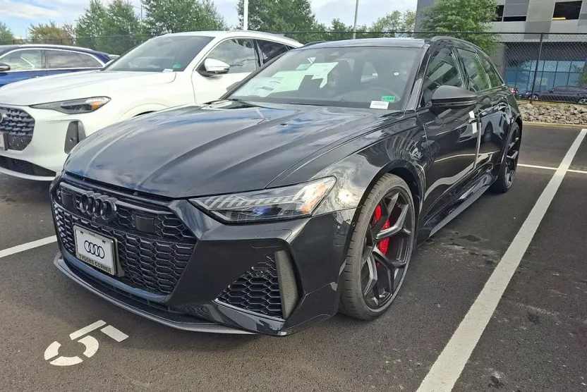 2026 Audi RS 6 Avant Performance Base photo 1