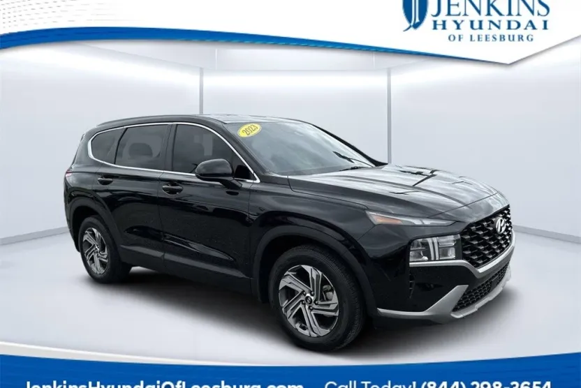 2023 Hyundai Santa Fe SE photo 1