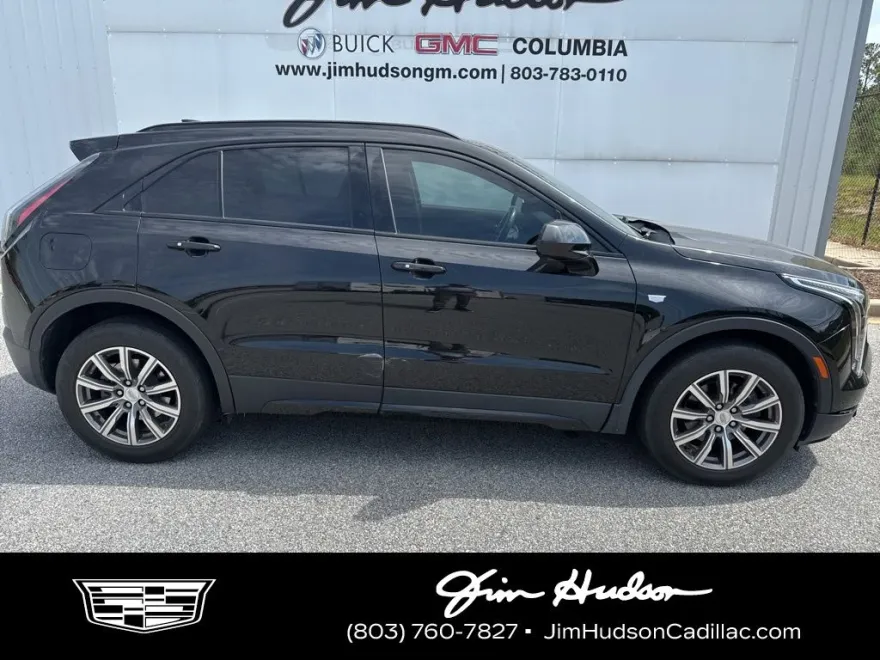 2019 Cadillac XT4 Sport photo 1