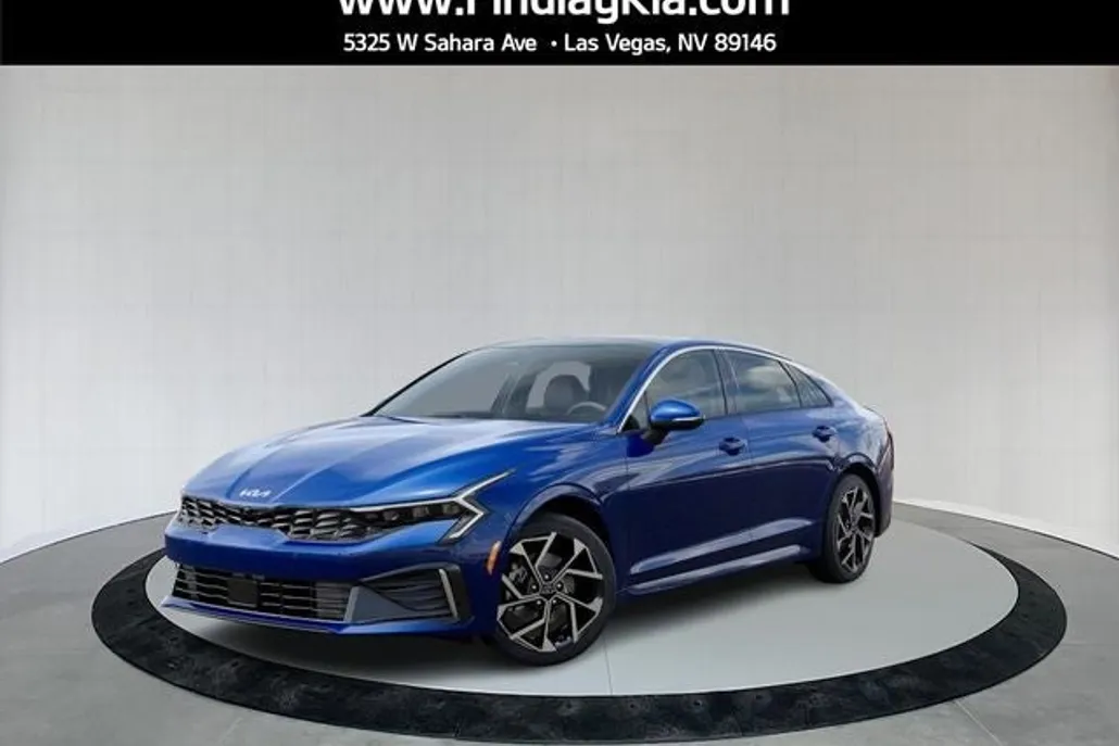 2026 Kia K5 EX photo 1
