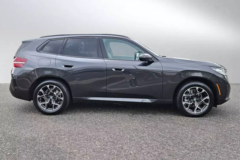 2025 Bmw X3 30x Drive photo 1