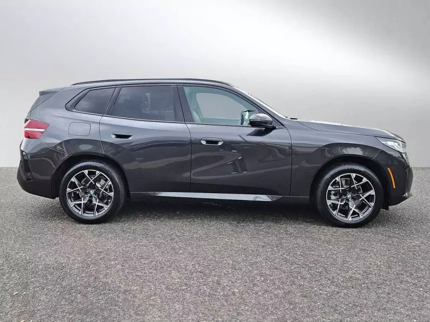 2025 Bmw X3 30x Drive photo 1