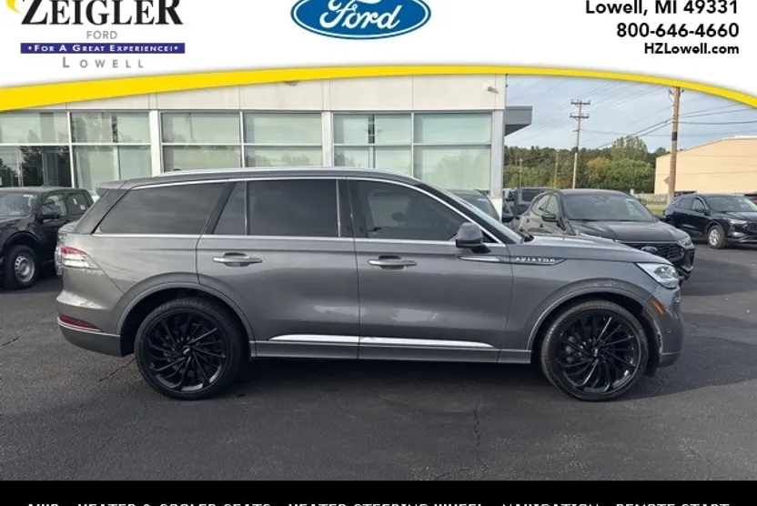 2021 Lincoln Aviator Reserve photo 1