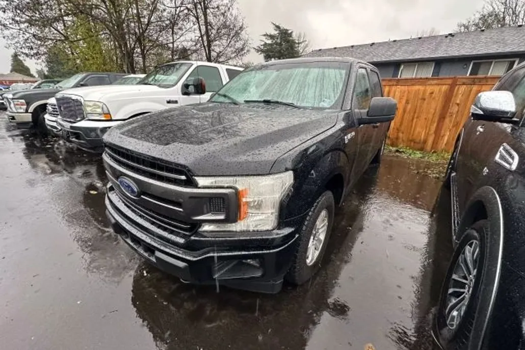 2018 Ford F-150 photo 1