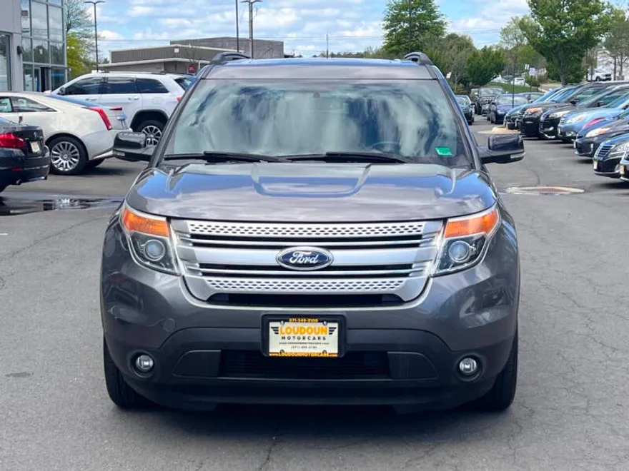 2014 Ford Explorer XLT photo 1