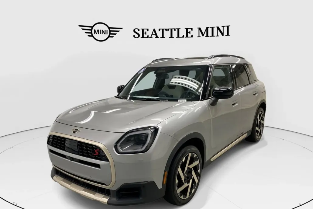 2025 Mini Countryman ALL4 S photo 1