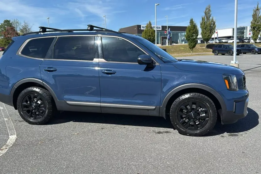 2023 Kia Telluride X-Pro photo 1