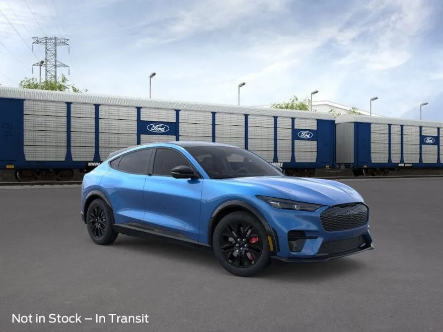 2025 Ford Mustang Mach-E Premium photo 1