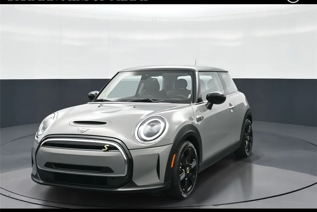 2023 Mini Cooper 2 Door Hardtop Signature photo 1