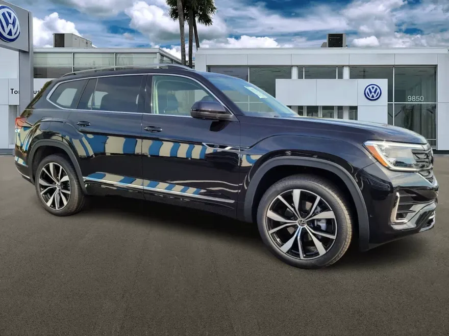 2025 Volkswagen Atlas SEL Premium R-Line photo 1