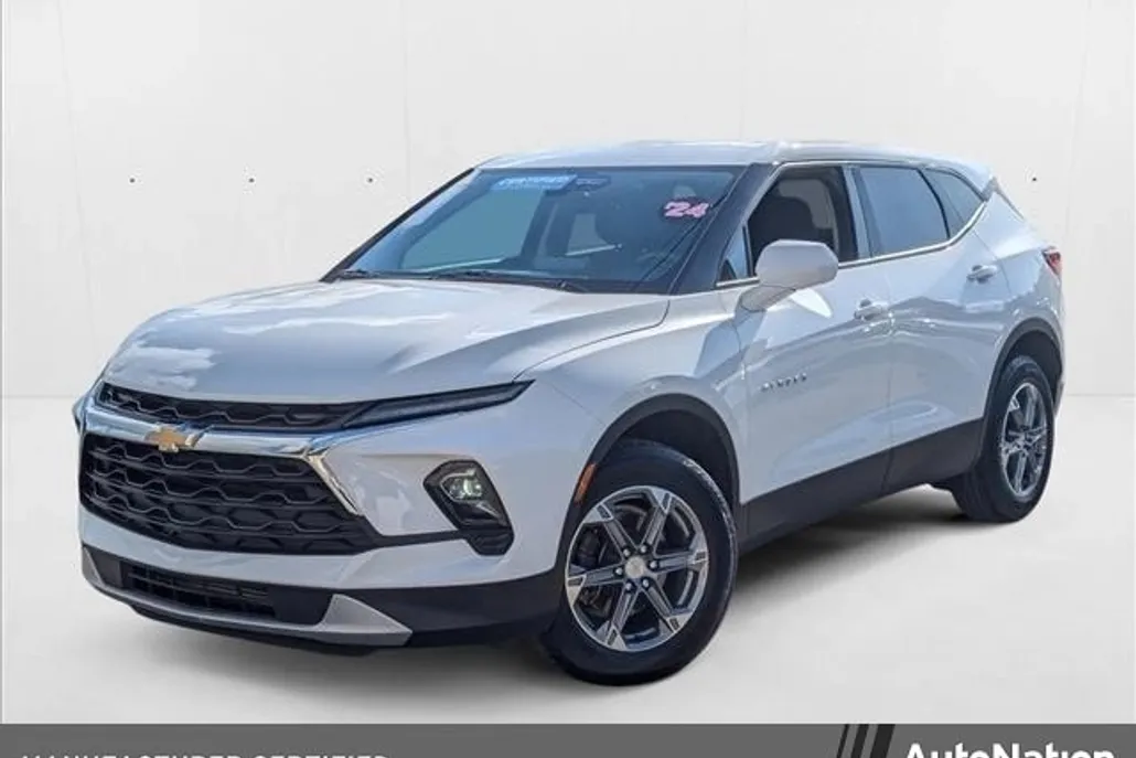 2024 Chevrolet Blazer 2LT photo 1