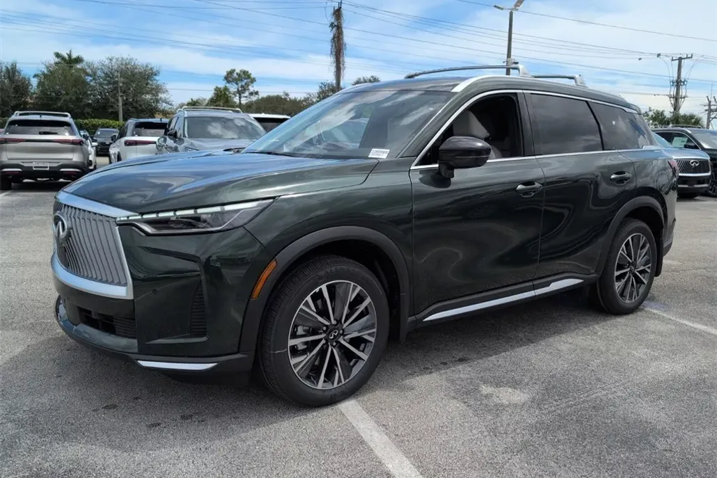 2026 Infiniti QX60 Luxe photo 1
