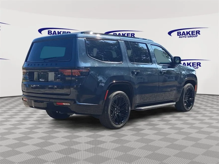 2022 Jeep Wagoneer Series III photo 1
