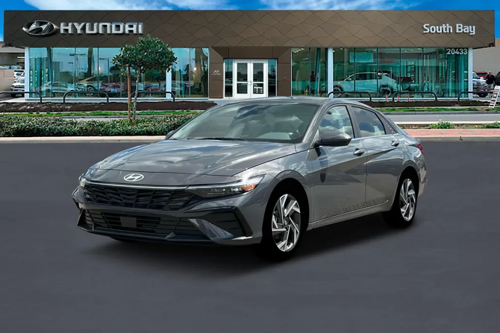 2025 Hyundai Elantra SEL Convenience photo 1