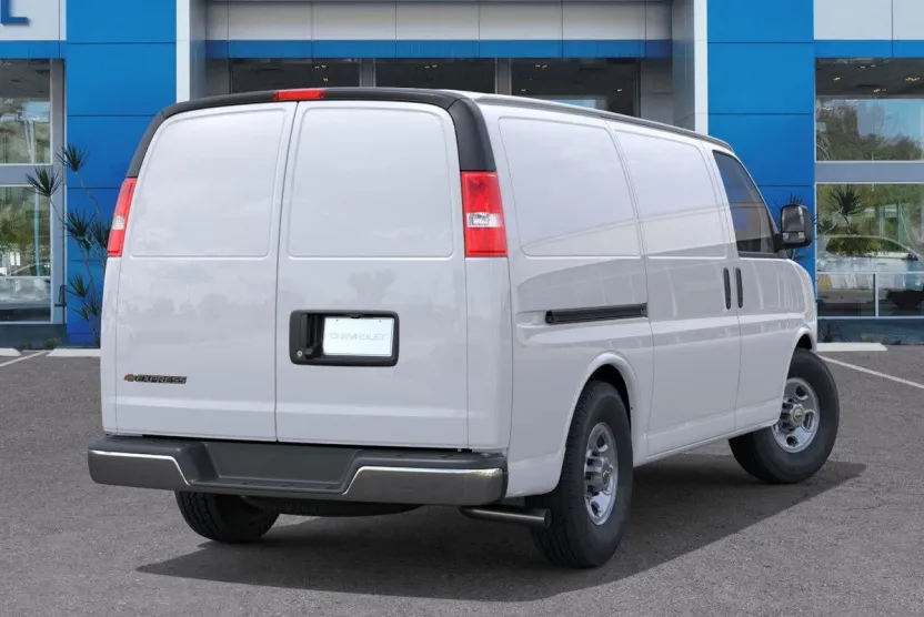 2024 Chevrolet Express Cargo 2500 photo 1