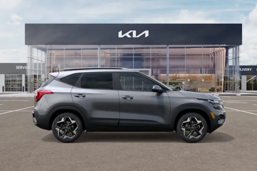 2026 Kia Seltos S photo 1