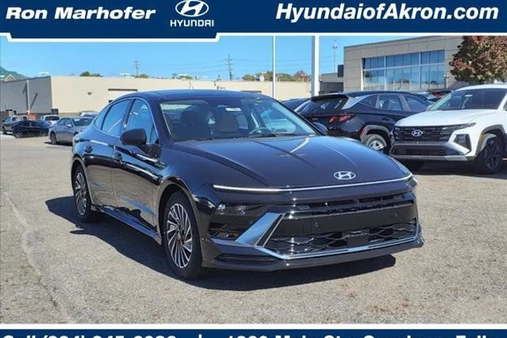 2024 Hyundai Sonata Hybrid Limited photo 1