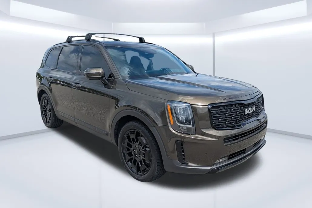 2022 Kia Telluride SX photo 1