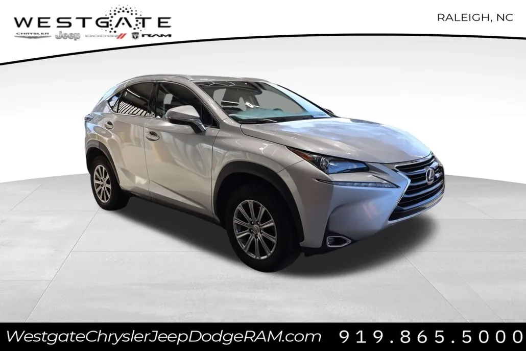2015 Lexus NX 200t Luxury photo 1