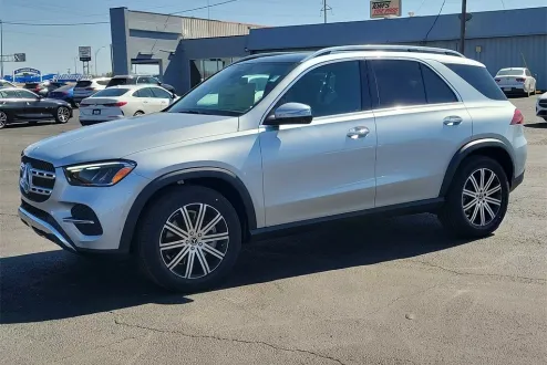 2025 Mercedes Benz GLE 450 4MATIC photo 2