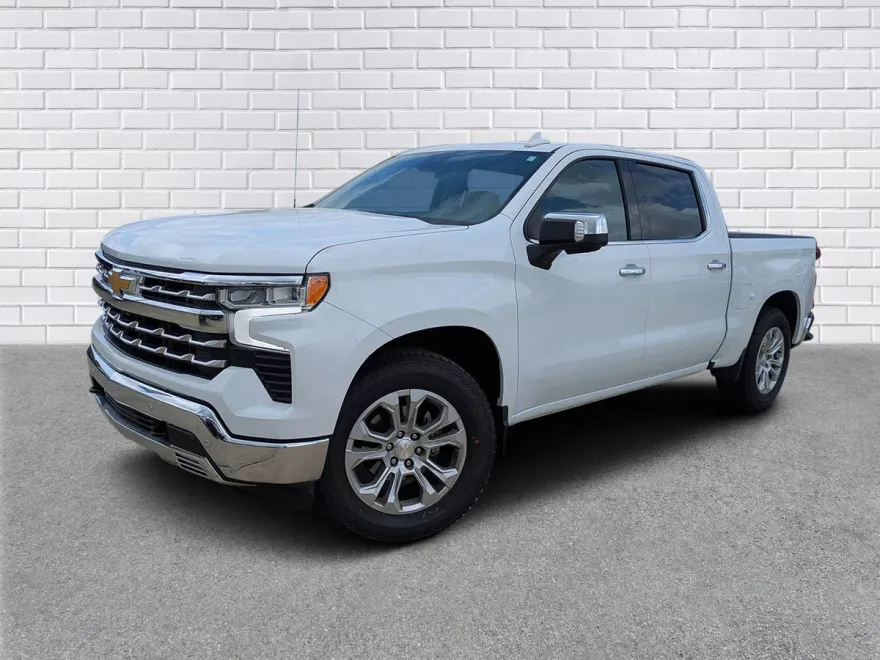 2023 Chevrolet Silverado 1500 LTZ photo 1