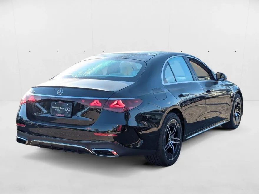 2025 Mercedes Benz E 350 Sedan photo 1