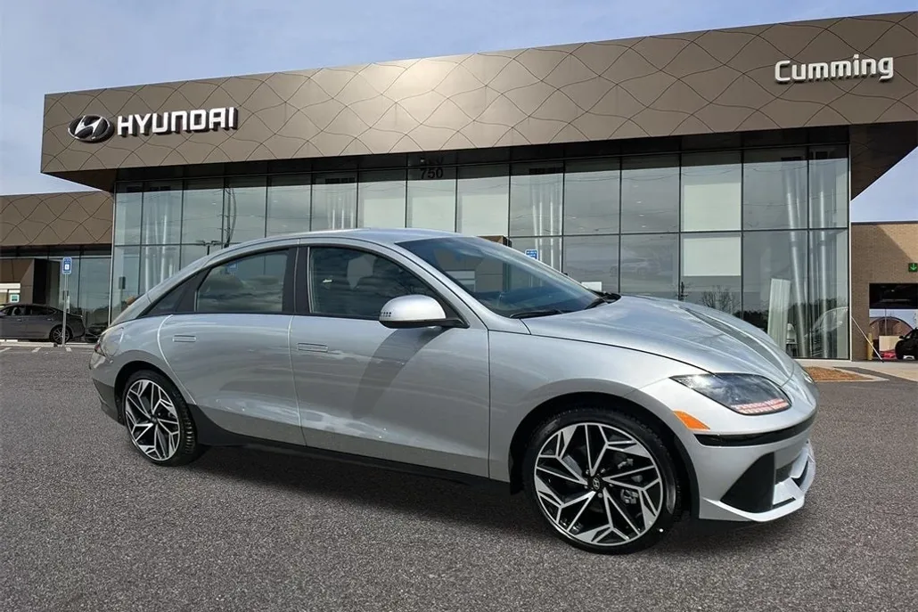 2025 Hyundai Ioniq 6 SEL photo 1