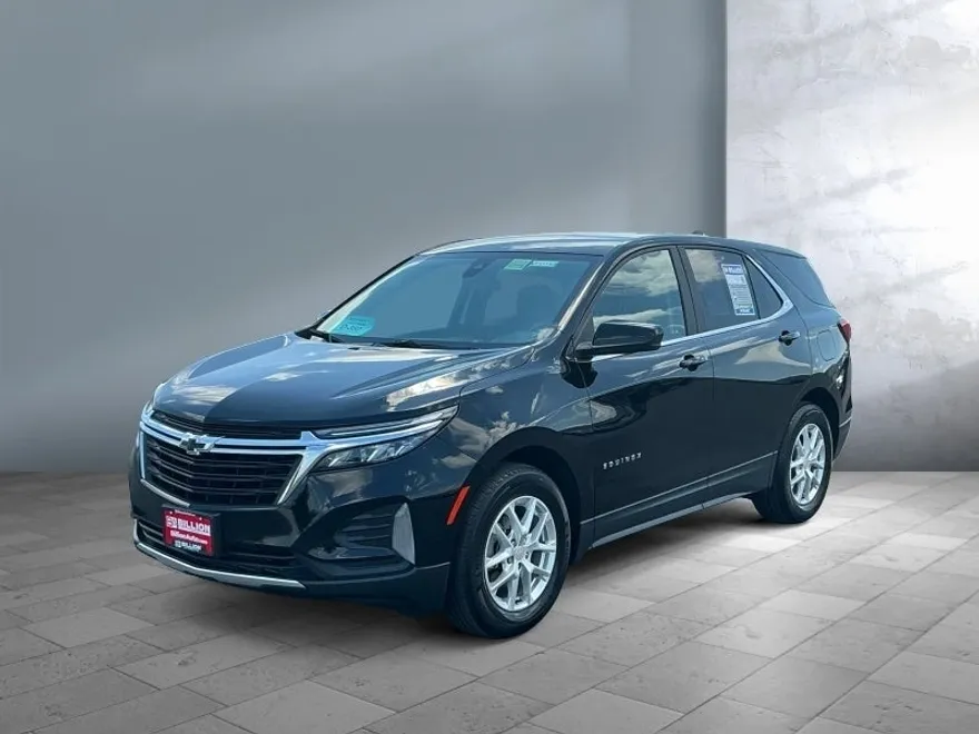 2022 Chevrolet Equinox LT photo 1
