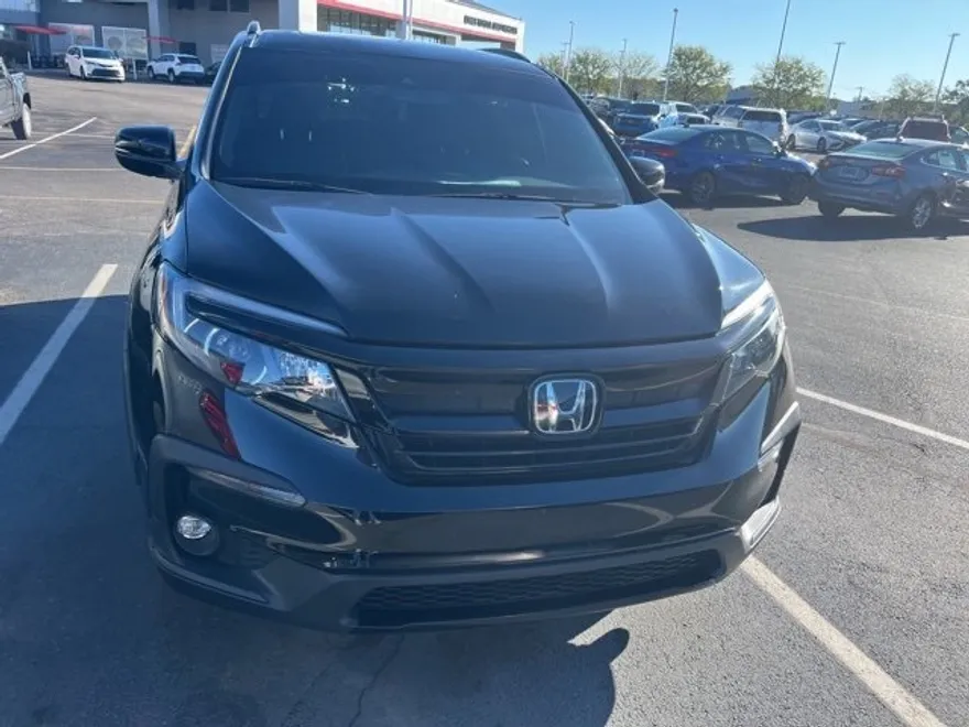 2022 Honda Pilot TrailSport photo 1